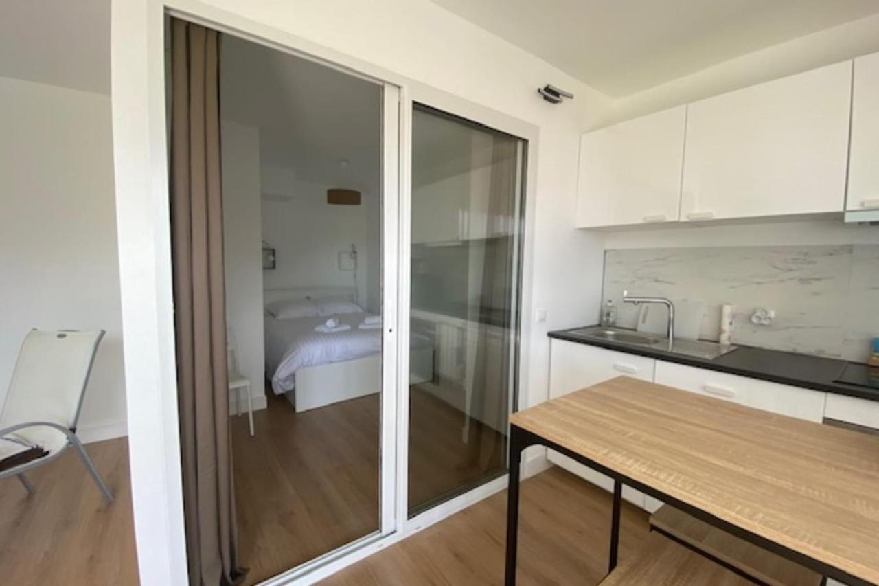 Beautiful Flat For 4 Very Closed To The Beach Cabourg Exterior photo